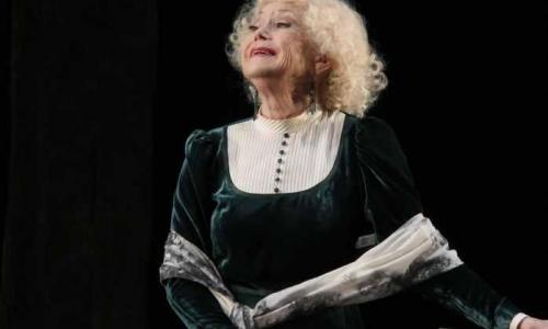 Светлана Немоляева рассказала о непростых отношениях с сыном и снохой