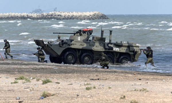 Россия начала масштабные военные учения в Крыму